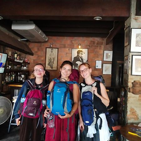 Brickhouse Ayutthaya Guesthouse Est 1986 Esterno foto